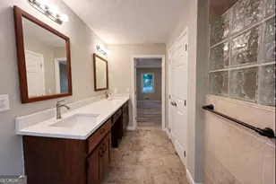 716 Wilkes Dr, Loganville, GA 30052 - Photo 34