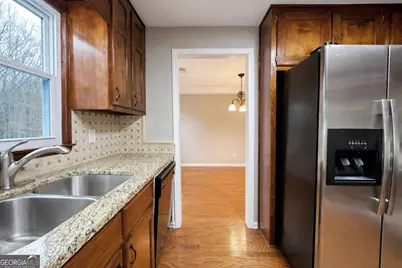 716 Wilkes Drive, Loganville, GA 30052 - Photo 10