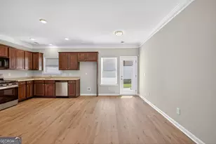 1734 Snapping Ct, Winder, GA 30680 - Photo 8