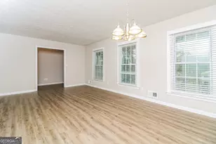 2992 Laura Ln, Lithia Springs, GA 30122 - Photo 6