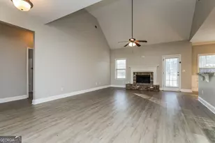 933 Besse Way, Locust Grove, GA 30248 - Photo 2