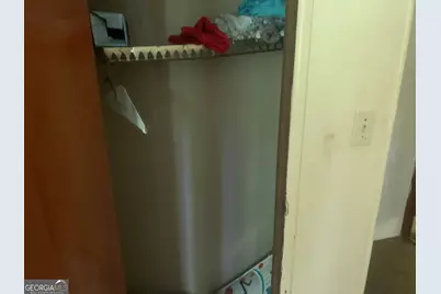 5897 Leone Drive W, Macon, GA 31206 - Photo 4