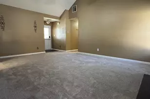 39 Canterbury Dr, Grantville, GA 30220 - Photo 12