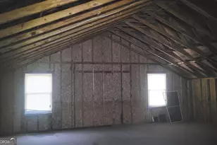 2822 SE Briar Hill Ln SE, Conyers, GA 30013 - Photo 10