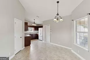 233 S Lake Forest Dr, Kingsland, GA 31548 - Photo 10