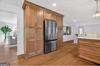 12080 Mountain Laurel Drive, Roswell, GA 30075 - Photo 8