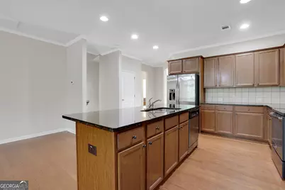 1300 Hopkins Drive, Decatur, GA 30033 - Photo 8