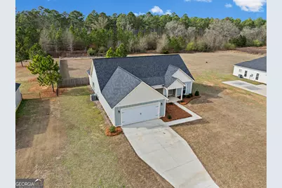 144 Scarlet Way, Leesburg, GA 31763 - Photo 4