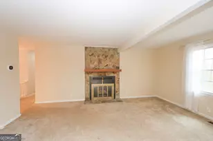 207 N View Pointe Dr, Lagrange, GA 30241 - Photo 4