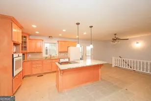 207 N View Pointe Dr, Lagrange, GA 30241 - Photo 12