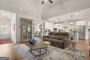 104 Wellborn Dr, Newnan, GA 30263 - Photo 8