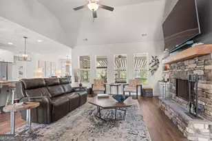 104 Wellborn Dr, Newnan, GA 30263 - Photo 4