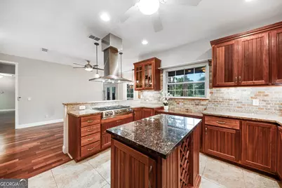 535 Cardinal Circle E, Saint Marys, GA 31558 - Photo 6