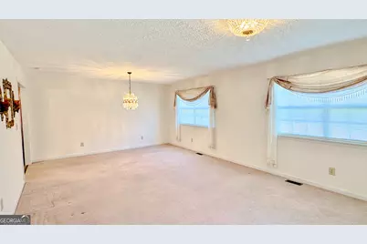 106 Jandale Drive, Lagrange, GA 30241 - Photo 4