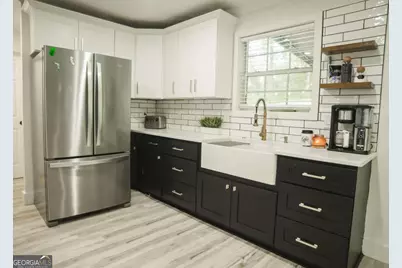 6701 Wehunt Way, Lithonia, GA 30058 - Photo 14