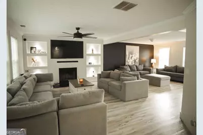 6701 Wehunt Way, Lithonia, GA 30058 - Photo 8