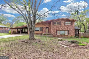 1324 N Hicks Circle, Conyers, GA 30012 - Photo 2