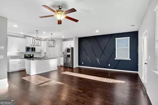 1553 Spring Hollow Way, Stone Mountain, GA 30083 - Photo 8