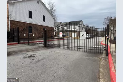 1485 Ashley Way, East Point, GA 30344 - Photo 2