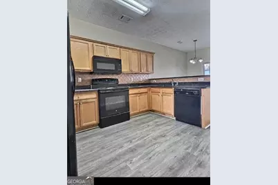 1485 Ashley Way, East Point, GA 30344 - Photo 6