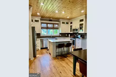 135 Horseshoe Trail, Commerce, GA 30529 - Photo 2