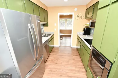 316 Meadowridge Drive, Warner Robins, GA 31093 - Photo 12