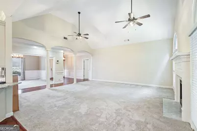 100 South Shore Drive, Newnan, GA 30263 - Photo 8