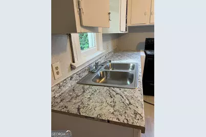 92 Woodlawn Avenue #B, Winder, GA 30680 - Photo 10