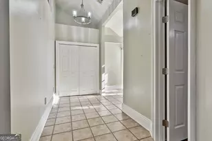 200 Valley Brook Dr, Newnan, GA 30265 - Photo 6