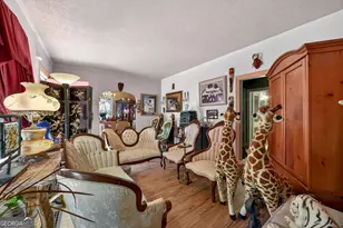 1695 Beecher St SW, Atlanta, GA 30310 - Photo 8