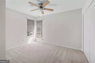 990 Chapman Ln, Stone Mountain, GA 30088 - Photo 6