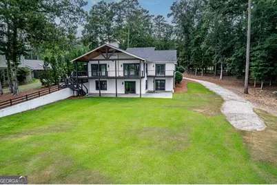 211 Lakecrest Drive NE, Milledgeville, GA 31061 - Photo 10