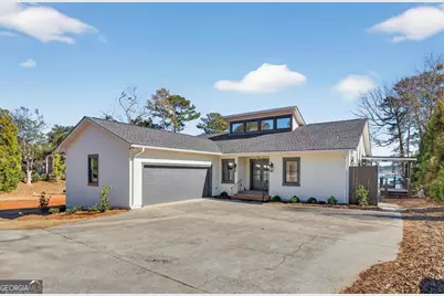 211 Lakecrest Drive NE, Milledgeville, GA 31061 - Photo 2