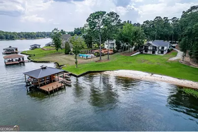 211 Lakecrest Drive NE, Milledgeville, GA 31061 - Photo 8
