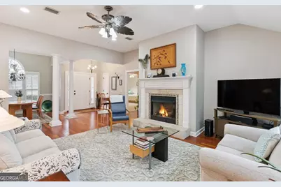 147 Country Walk Circle, Brunswick, GA 31525 - Photo 4