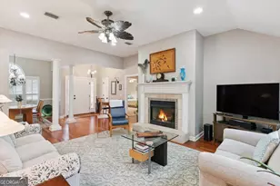 147 Country Walk Cir, Brunswick, GA 31525 - Photo 4