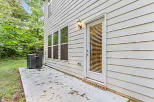 2600 Mills Commons Dr, Decatur, GA 30034 - Photo 2