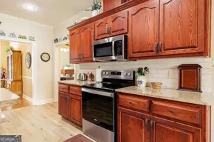 3830 Orchard Way, Valdosta, GA 31605 - Photo 10