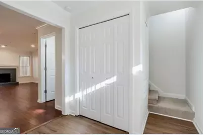 591 Saint James Walk SE, Marietta, GA 30067 - Photo 8