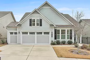 329 Cottonwood Cir, Peachtree City, GA 30269 - Photo 2