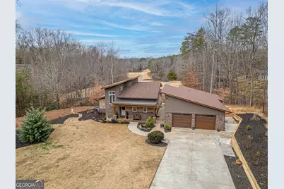 111 N Hogan Drive, Westminster, SC 29693 - Photo 1