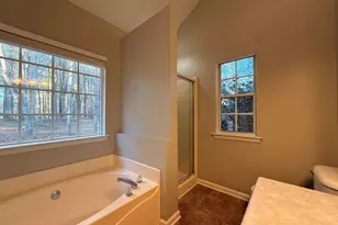 20 Golden Ct, Sharpsburg, GA 30277 - Photo 12