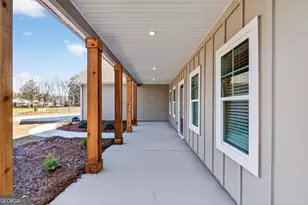 597 S Jeff Davis Dr, Fayetteville, GA 30215 - Photo 6