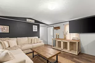 303 Blakely Chappelear Rd, Martin, GA 30557 - Photo 6