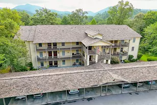 300 Ginger Creek Ln, Clayton, GA 30525 - Photo 1