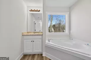 221 Meagan St, Statham, GA 30666 - Photo 32