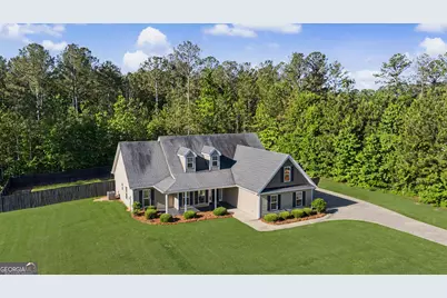 206 Cole Forest Boulevard, Barnesville, GA 30204 - Photo 2