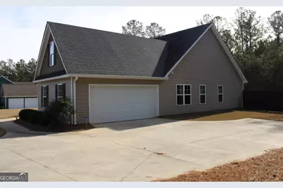 206 Cole Forest Boulevard, Barnesville, GA 30204 - Photo 8
