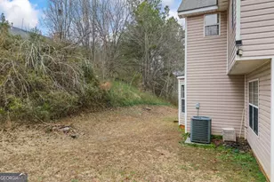 775 Edenberry Ln, Lithonia, GA 30058 - Photo 44