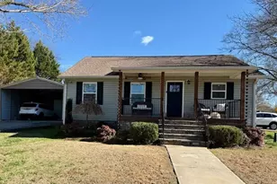 15 Taylor St, Summerville, GA 30747 - Photo 2